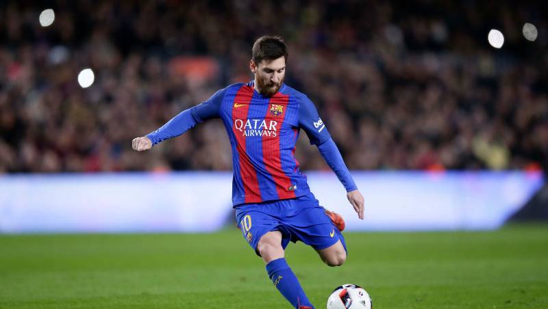 									 Lionel Messi – Hon 820 ban thang