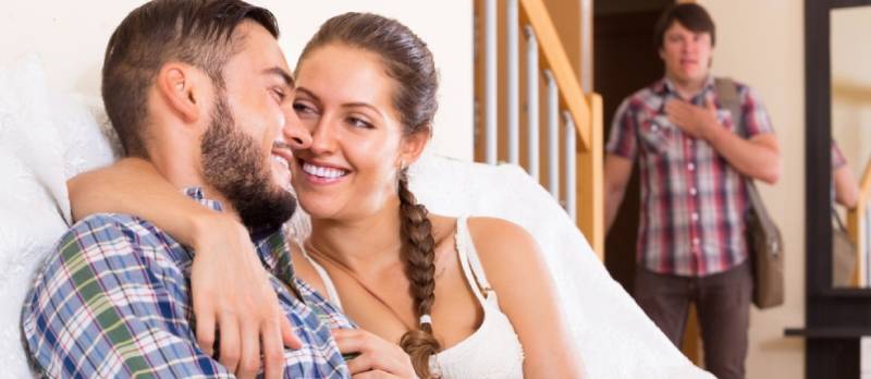 Mơ Thấy Phát Hiện Vợ Ngoại Tình